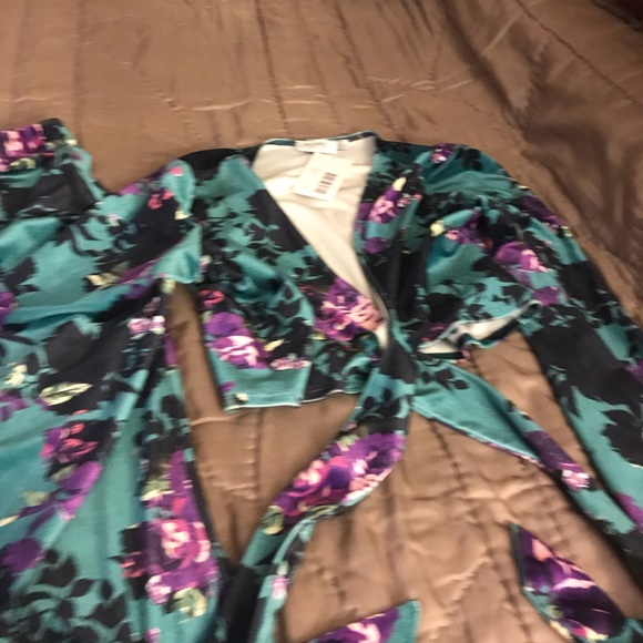 Two piece pant set - Picture 8 of 8